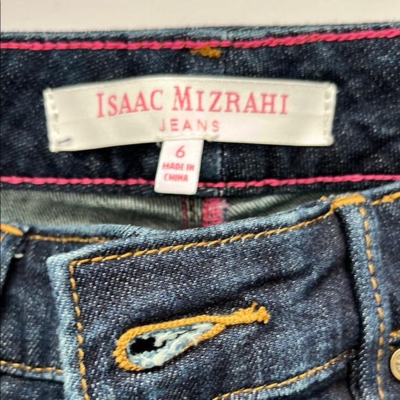 Isaac Mizrahi Dark Blue Jeans with Pink Stitching - Picture 2 of 12